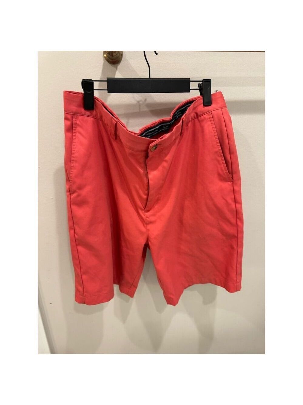 Vineyard Vines Men's Red Chino Shorts Size 35 Relaxed Fit
